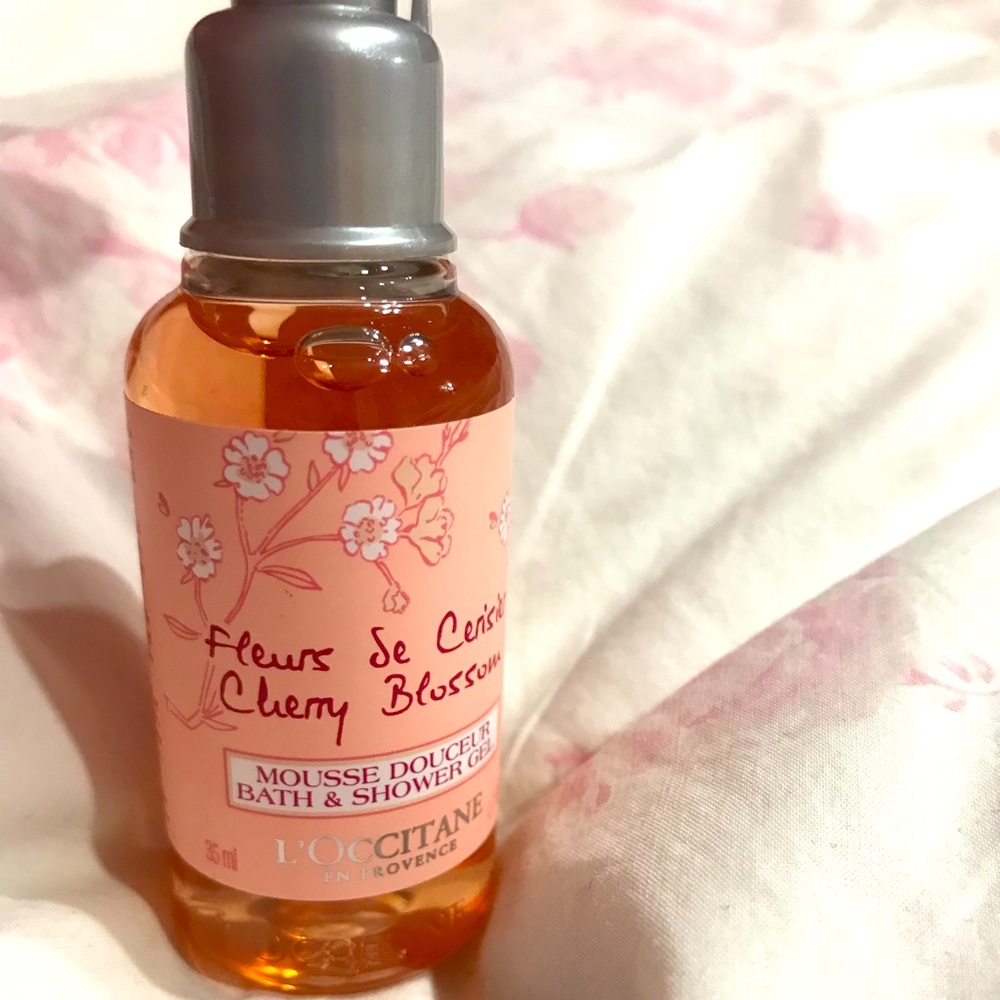 L’ocitane Body Wash - Picture 1 of 1